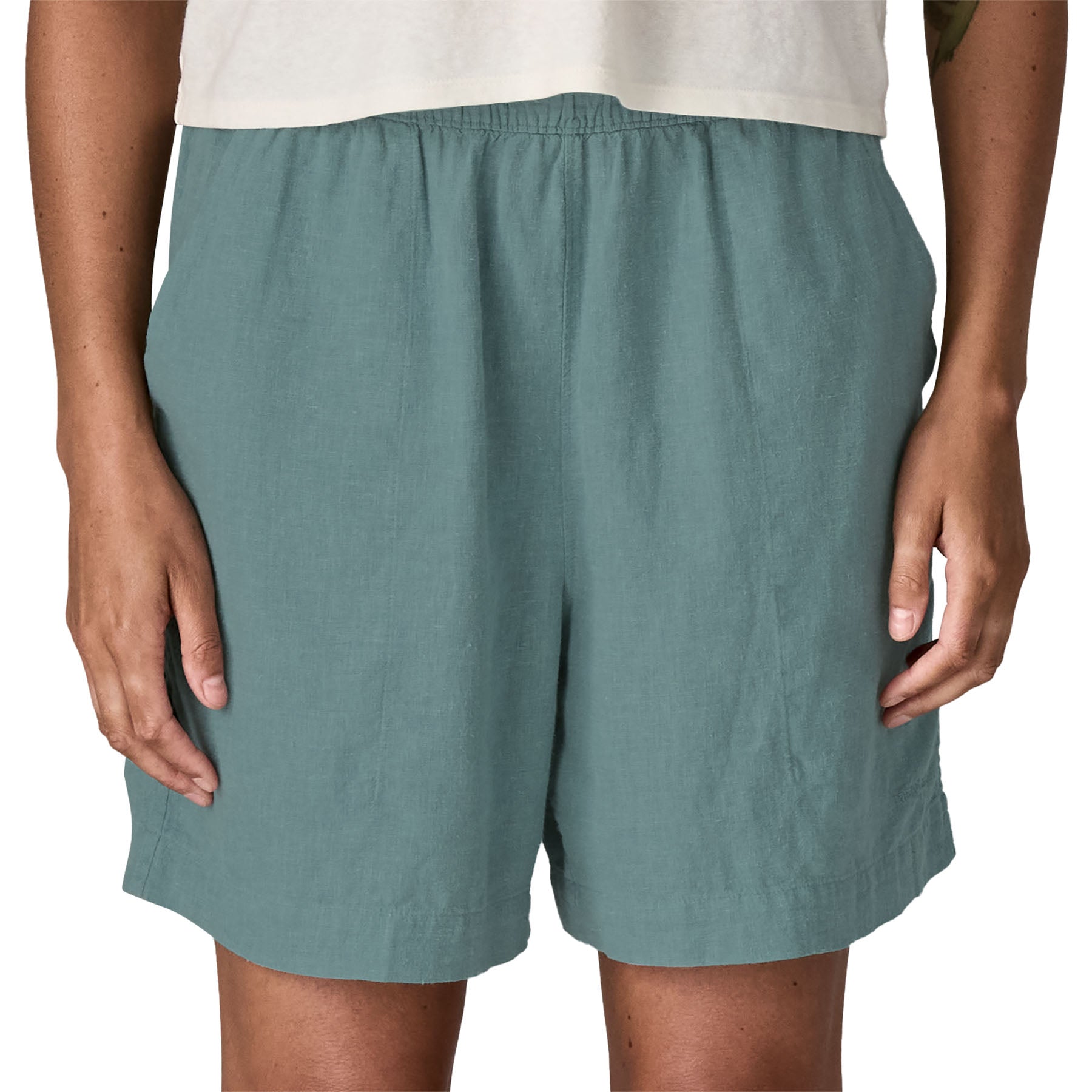 Alternative view of Women's Garden Island Long Shorts - 6